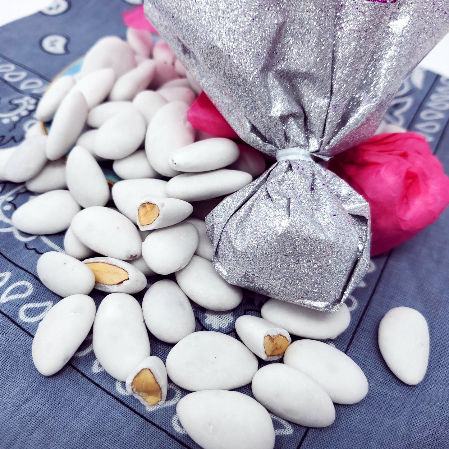 TAWDI - 1 Lb Sugared Almonds