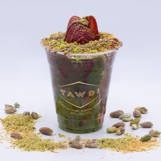 Dubai Chocolate Strawberry Cup