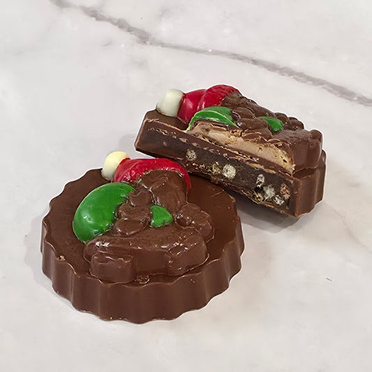 Christmas Milk Chocolate Round – Ganache & Rice Crispy, 0.5 lb