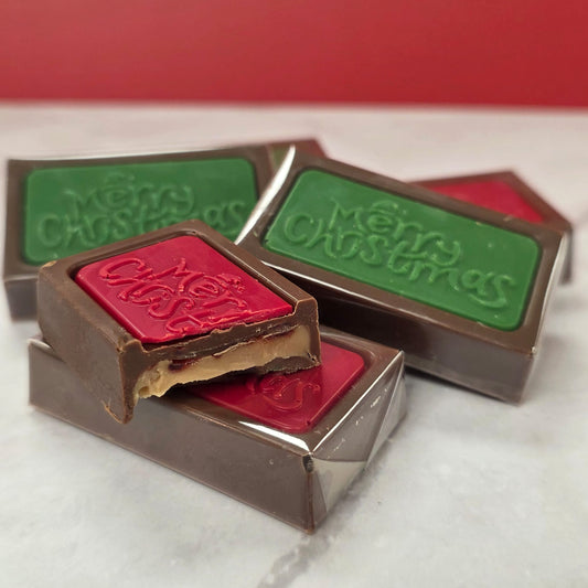 Merry Christmas Chocolate Piece (Peanut Butter) – Milk Chocolate, 0.5 lb.